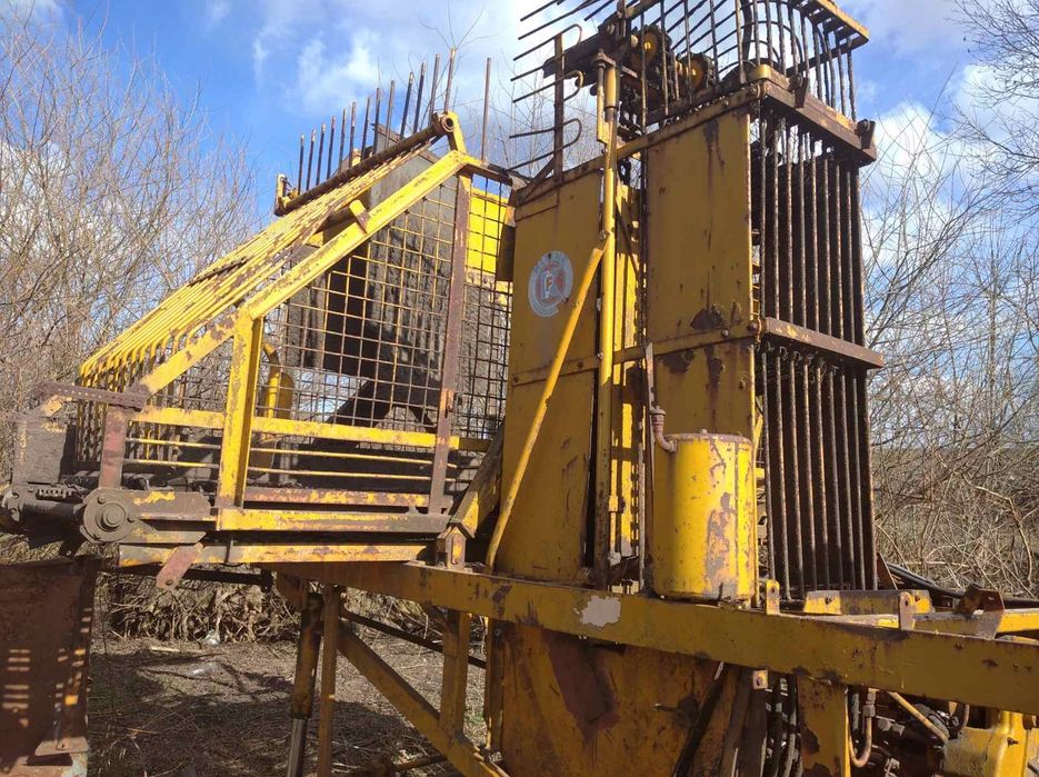 Комбайн буряковий Klein