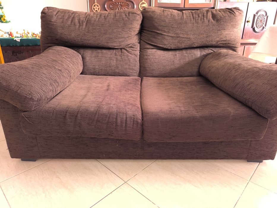 Sofá dois lugares