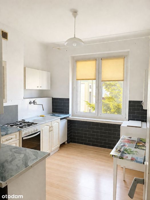 M-3 - Błonie - oddzielna kuchnia - piwnica 12 m2 - blok ogrodzony