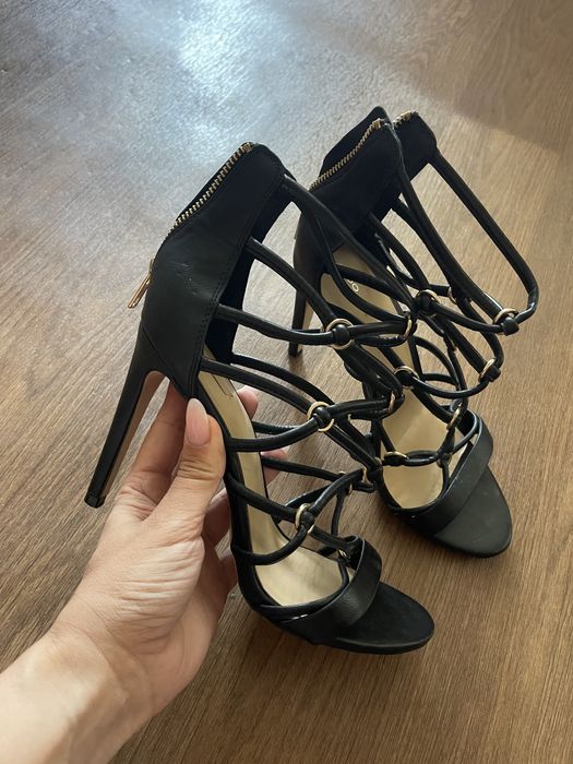 Босоніжки Aldo оригінал 38 рр