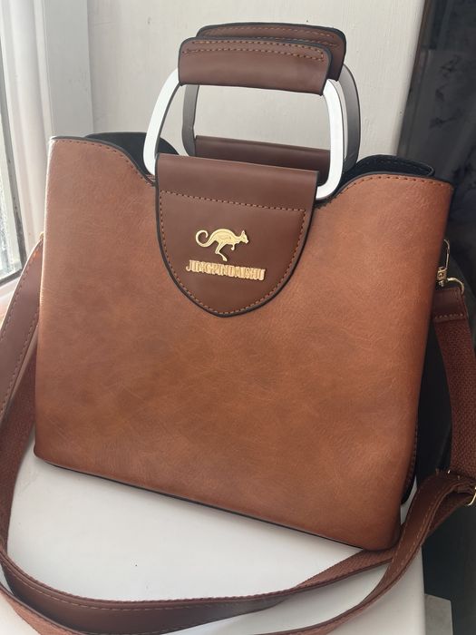 Сумка нова bargona kangaroo