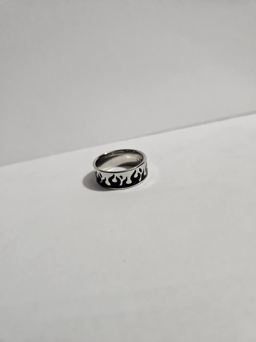 Nowy sygnet męski flame