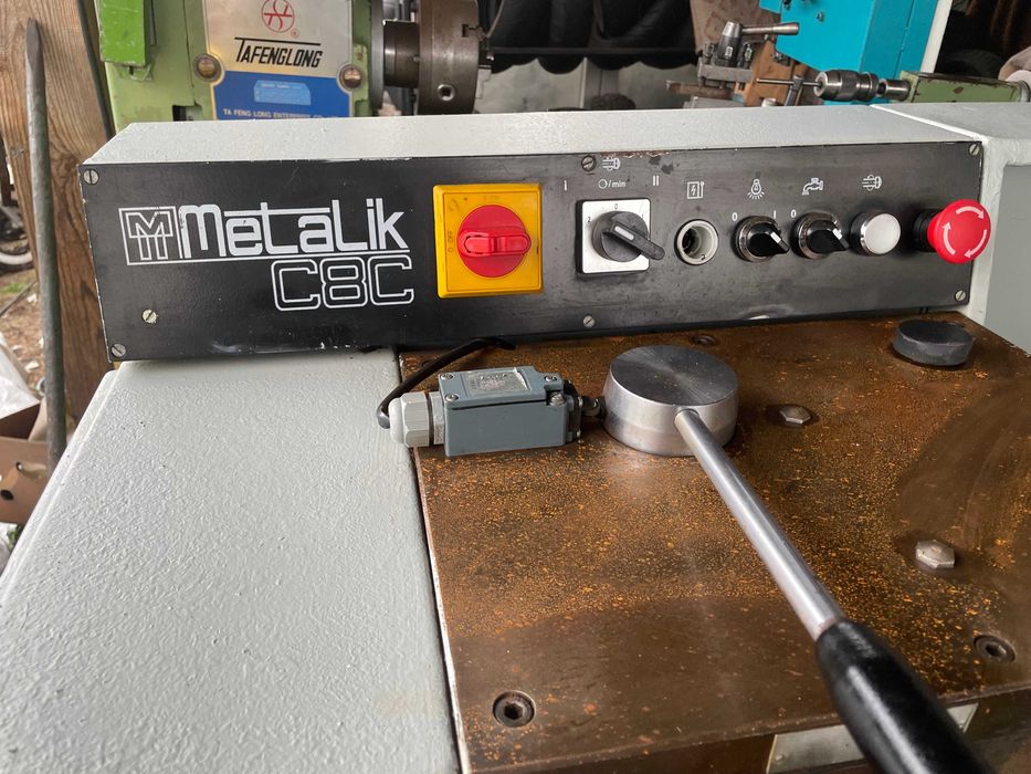 Tokarka do metalu