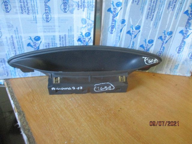 Moldura da consola central / rádio / aro RENAULT Laguna II (BG0/1_)