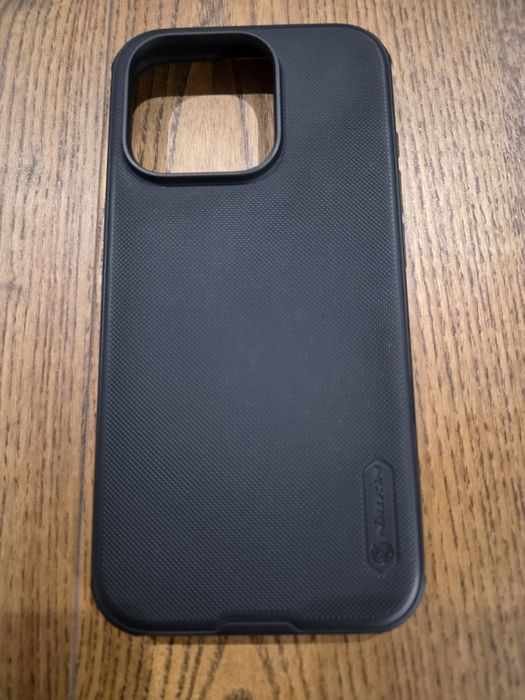 IPhone 15 pro чохол nillkin