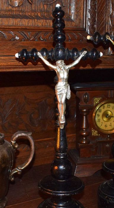 Crucifixos século XIX