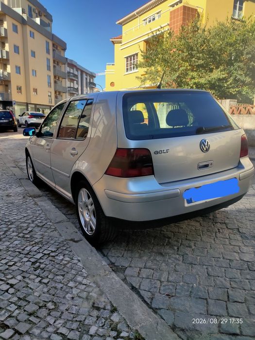 Golf 1.4  completo 2001