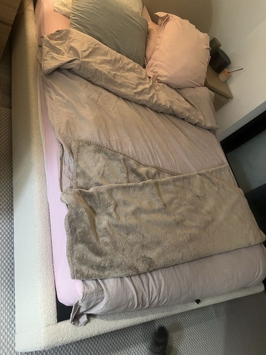 Cama casal 140x200