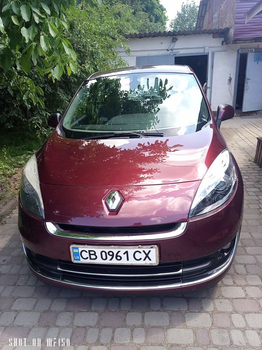 Продам свой сценик.Не срочно.