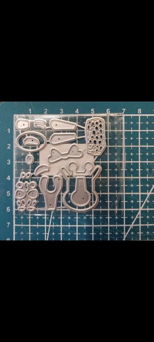 Nowy wykrojnik żyrafa scrapbooking