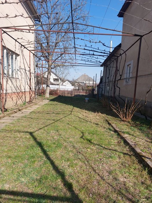 Будинок -2 поверховий м. Іршава