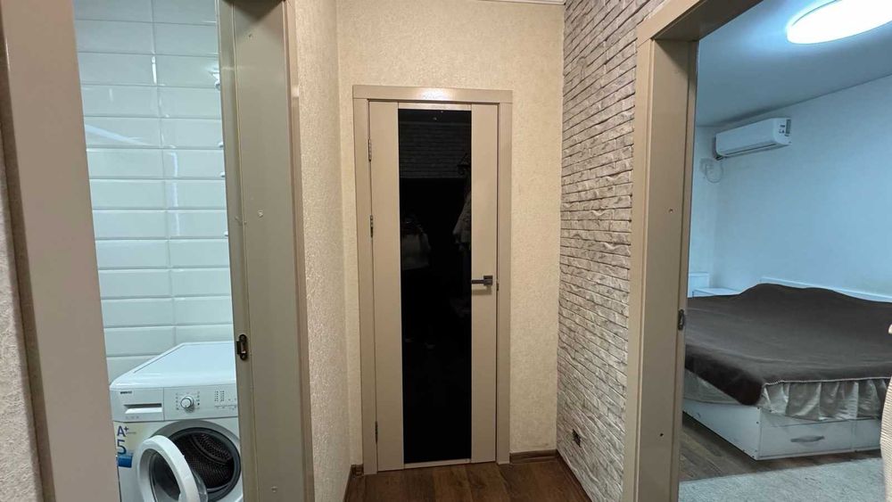 1к квартира з ремонтом.  Сертифікат  Газ  Балкон