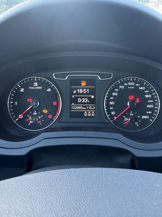 Audi Q3 TDI 2013 - APENAS 133000KM