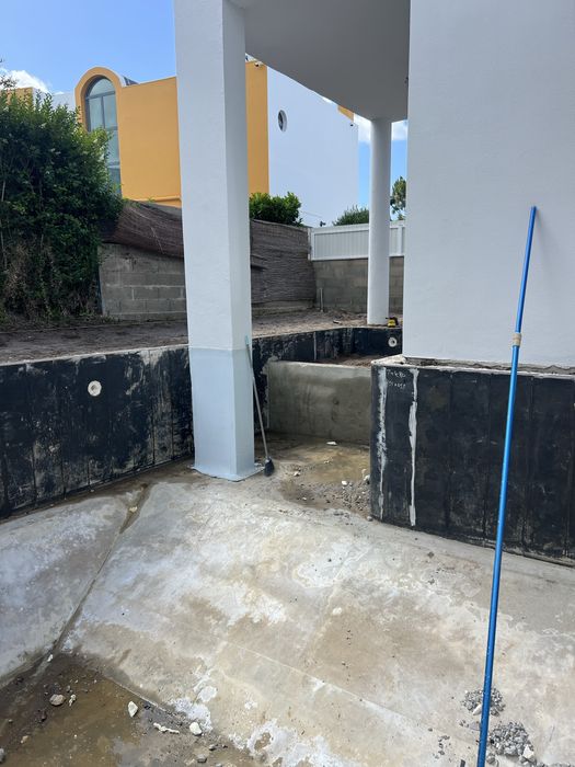 Construçao de piscinas em bloco estrutural