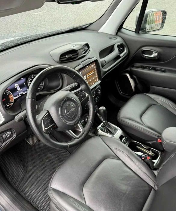 Продам Jeep Renegade Limited 1.3 Turbo 4WD 2020