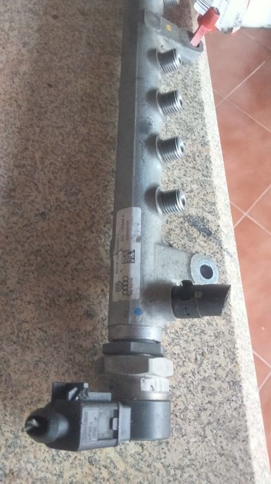 Régua injeção Audi A4 B8