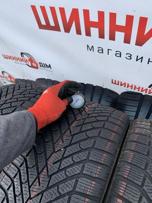 Шини  235/50 R18 Pirelli  зима 7-6,5мм