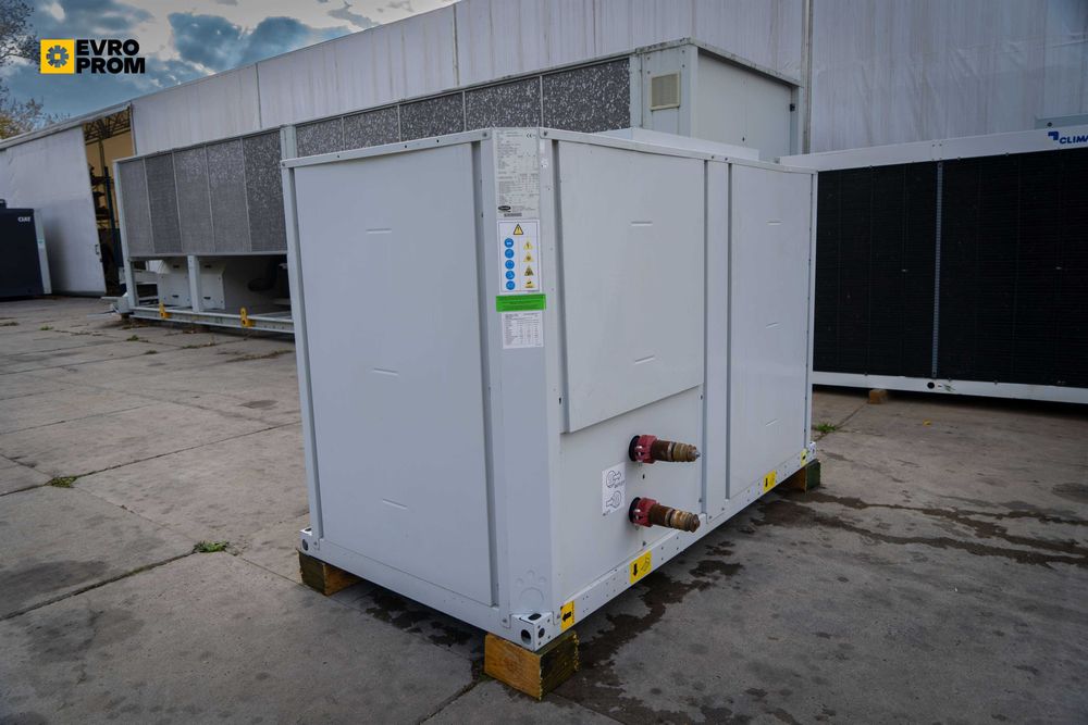 Чіллер / Чиллер CARRIER RBSY045B0023 PE 44 кВт. Охолоджувач рідини.