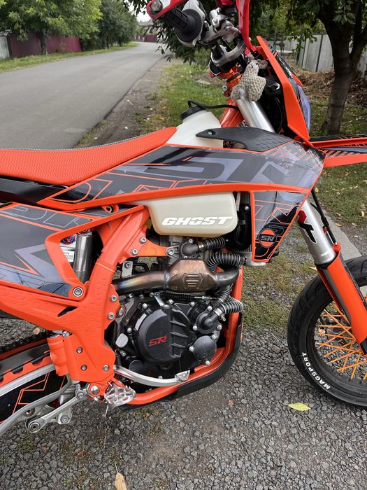 STN-V-8 motard