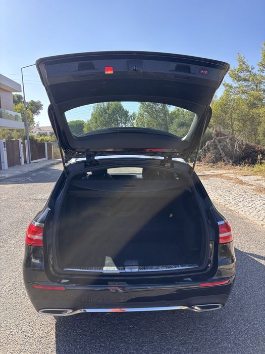 Mercedes E300 de 08 2019 — photo 5