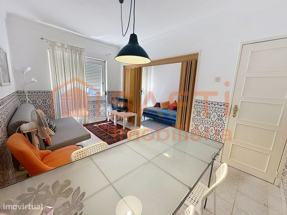 Apartamento T1+1 Mobilado na Penha de França