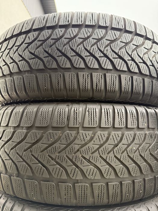 215/60/16 Lassa Snoways 3