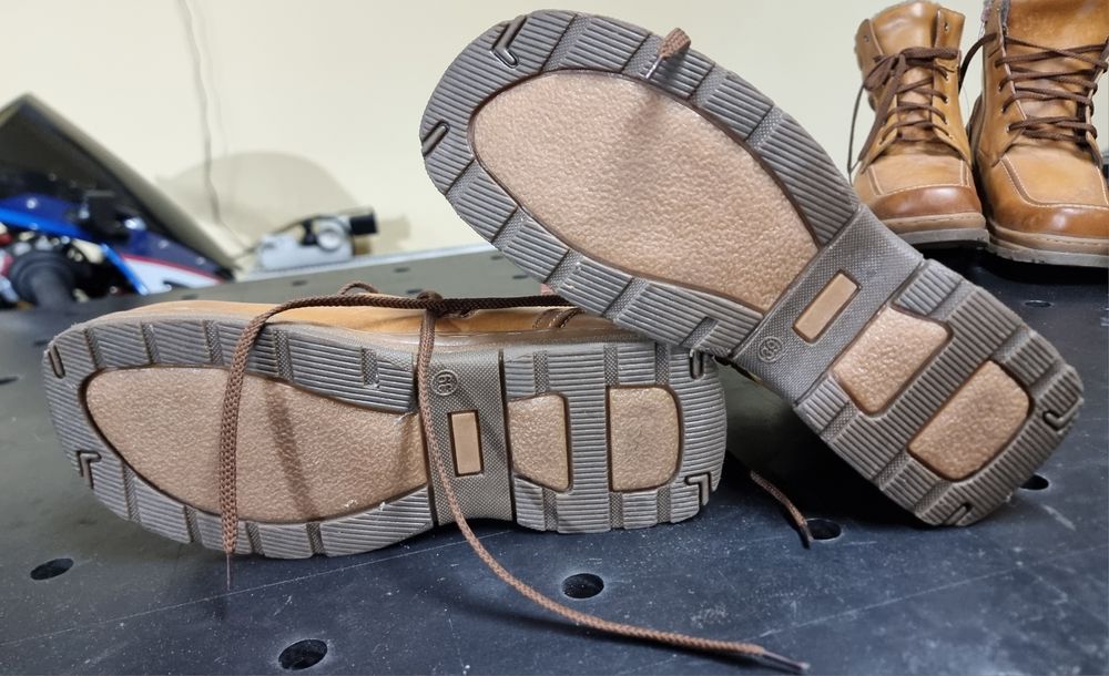 Buty z futerkiem rozmiar 39