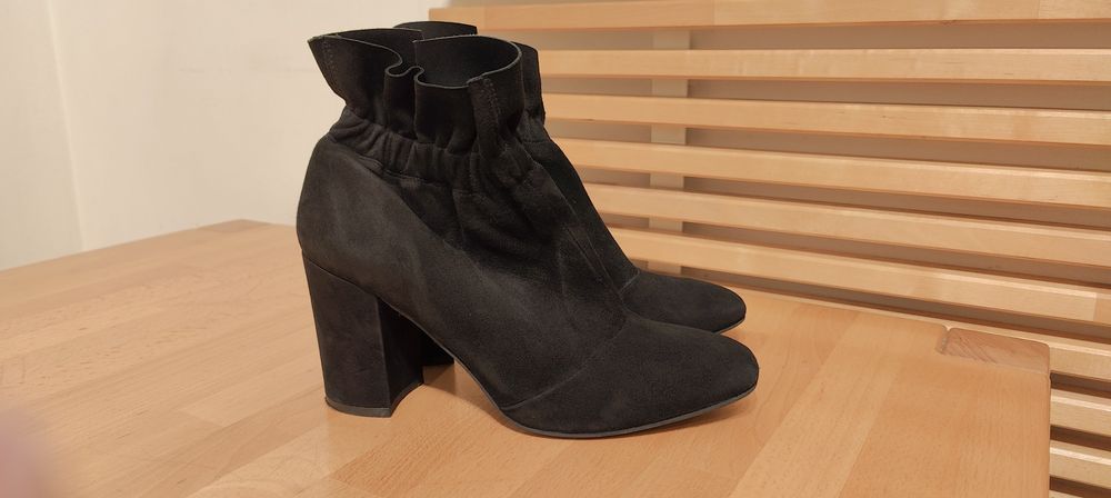 Damskie botki ,buty zamszowe czarne roz 38/39