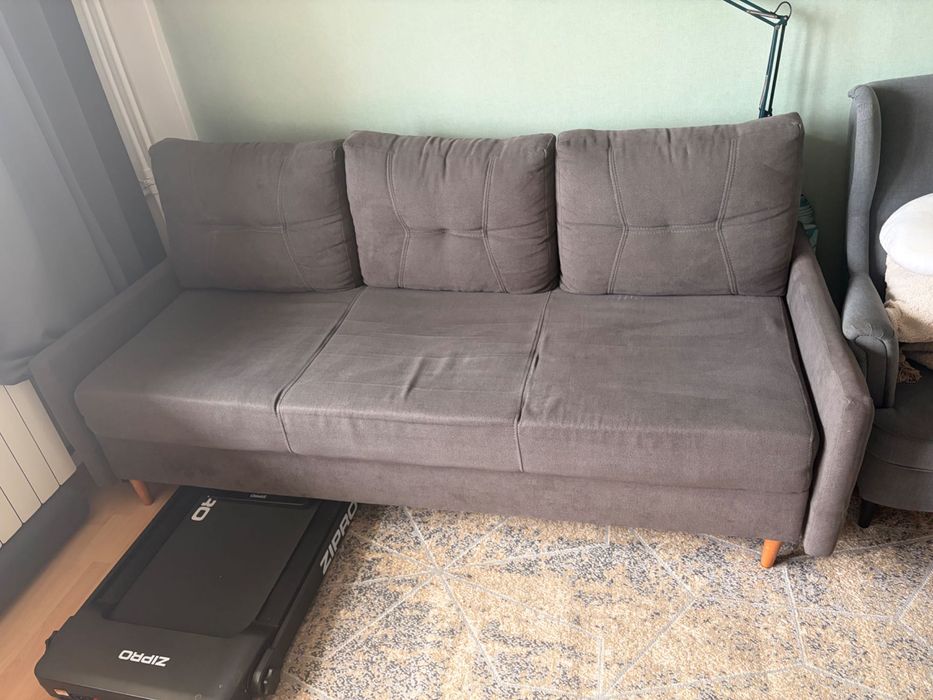 Sofa z funkcją spania i przechowywania