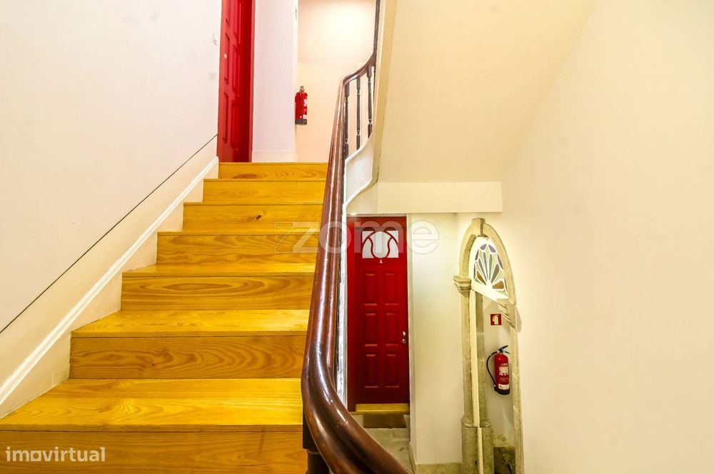 Apartamento T1 na rua do Bonfim