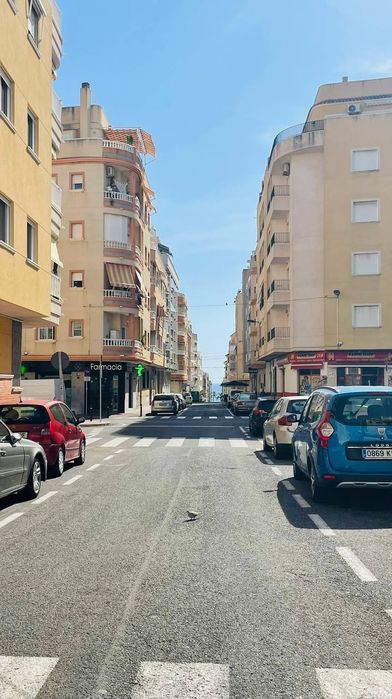 Квартира в Іспанії з спальньою біля моря в оренду