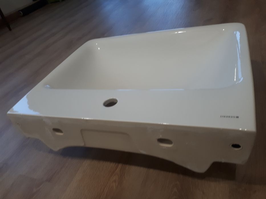 Umywalka Geberit Renova Plan 60 /48 cm