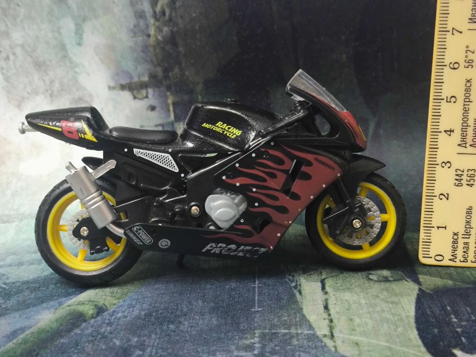 Игрушка мотоцикл Project C-Power Winner 1/18