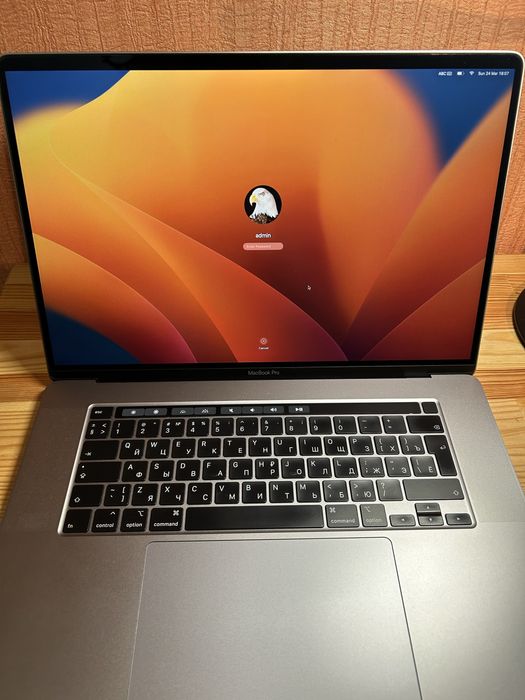 Apple MacBook Pro 16”  Space Gray 2019 р.
