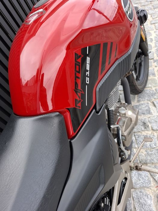 Zontes 125cc como nova .