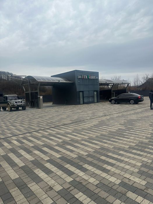 Lux Wash Мийка Самообслуговування