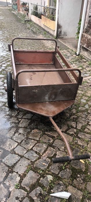 Atrelado usado. Vendo