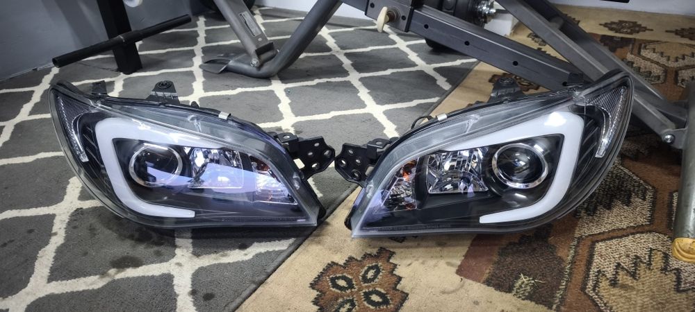 Lampy Subaru Impreza GD Xenon Hawk LED