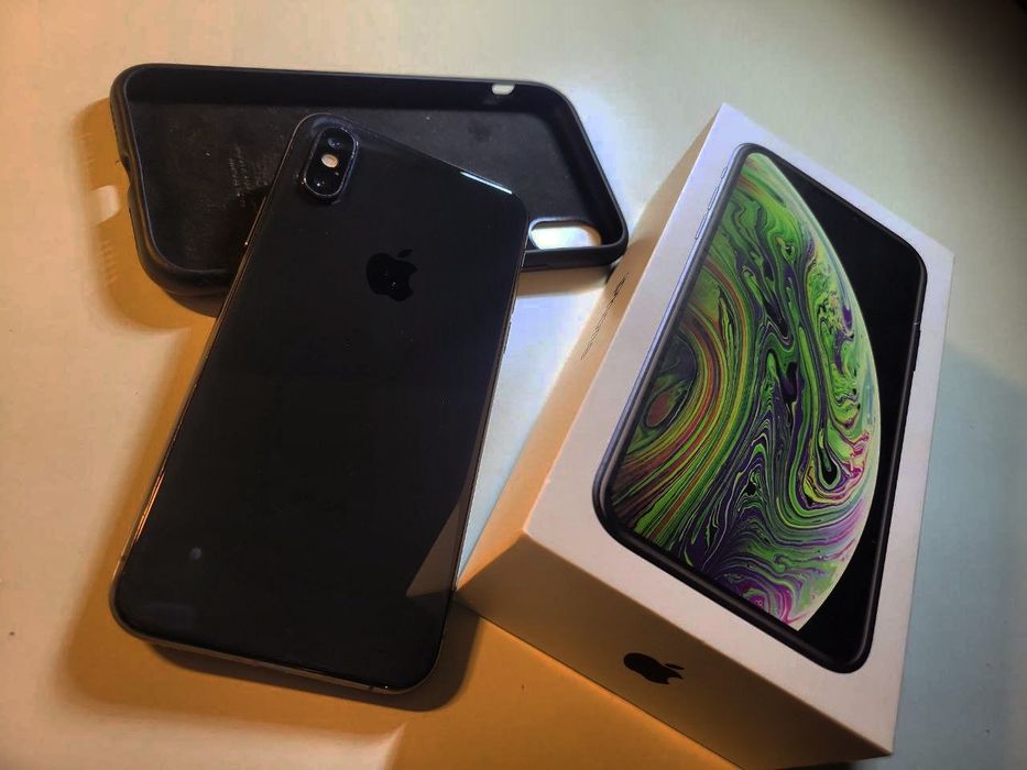 Обмен iPhone XS 64 GB