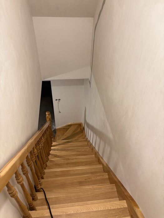 Schody na wymiar pod zamowienie