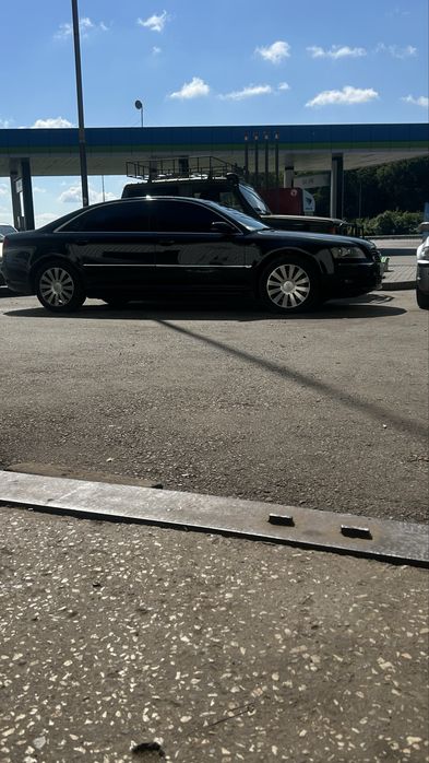 AUDI A8D3L в хорошем состоянии