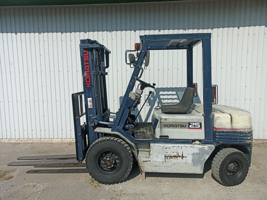 Погрузчик вилочный Komatsu