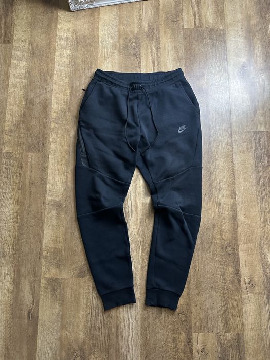 Штани nike tech fleece