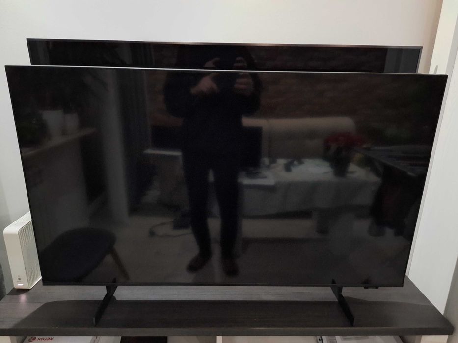 Samsung UE50AU8002K TV 50" (uszkodzony)
