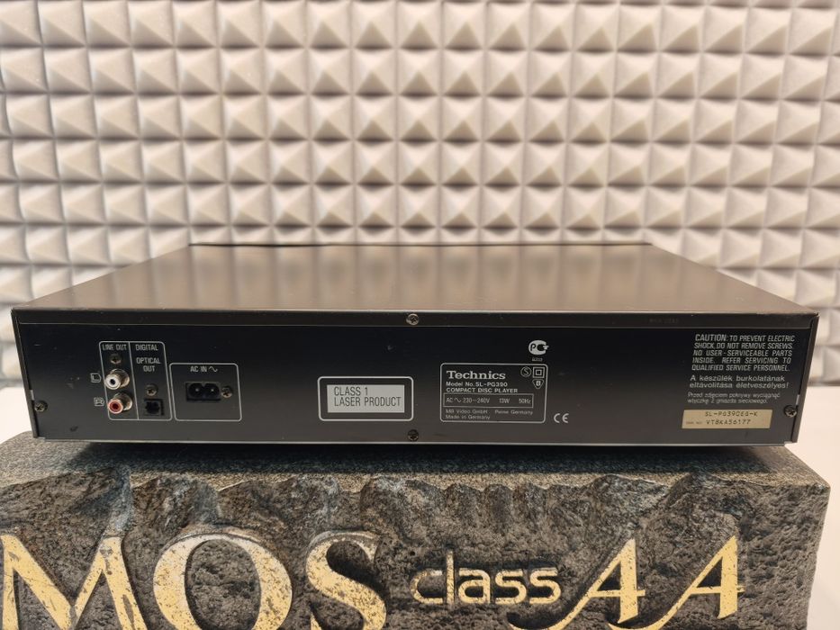 Odtwarzacz CD Technics SL PG 390