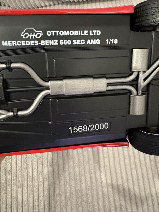 Mercedes-Benz w126 560 SEC AMG ottomobile 1:18