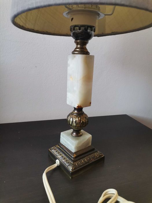 Lampa francuska z lat 70-tych XX wieku - onyx
