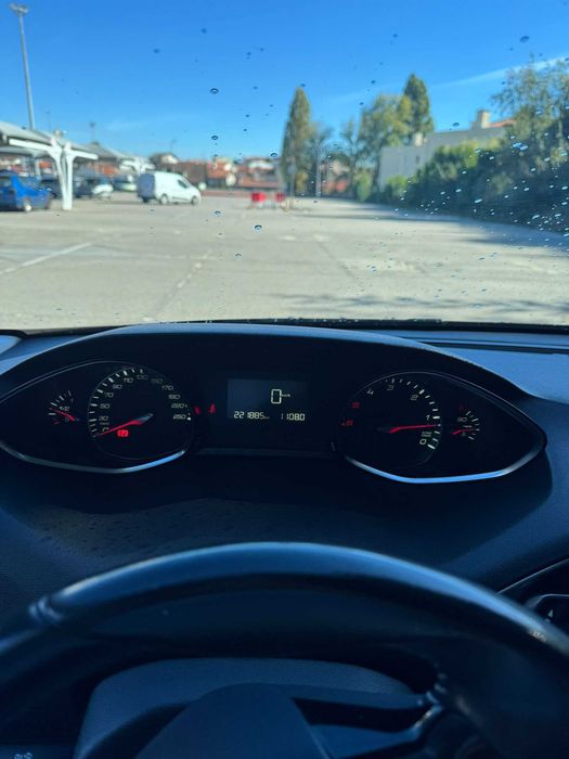 Peugeot 308 1.6 e-HDi Allure J17
