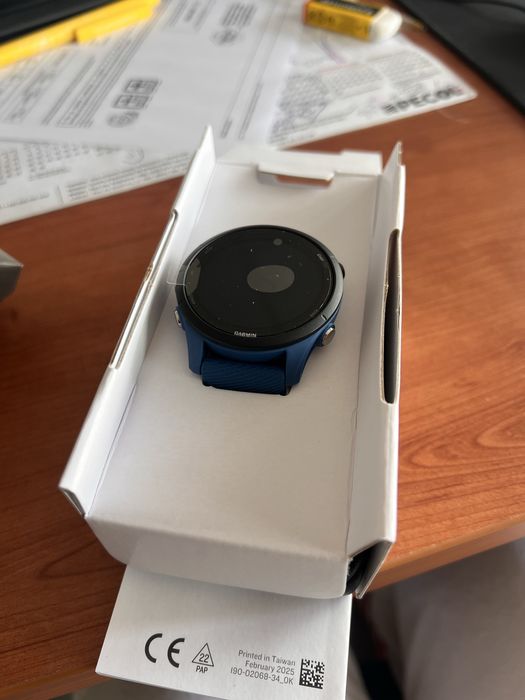 Garmin  forerunner 255