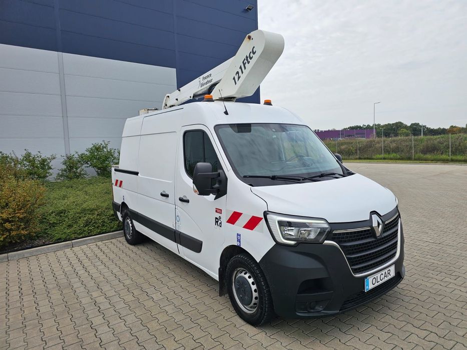Renault Master  UDT ! Podnośnik Koszowy/Zwyżka , 12M !  Niski Przebieg Fvat 23% ŁADNY